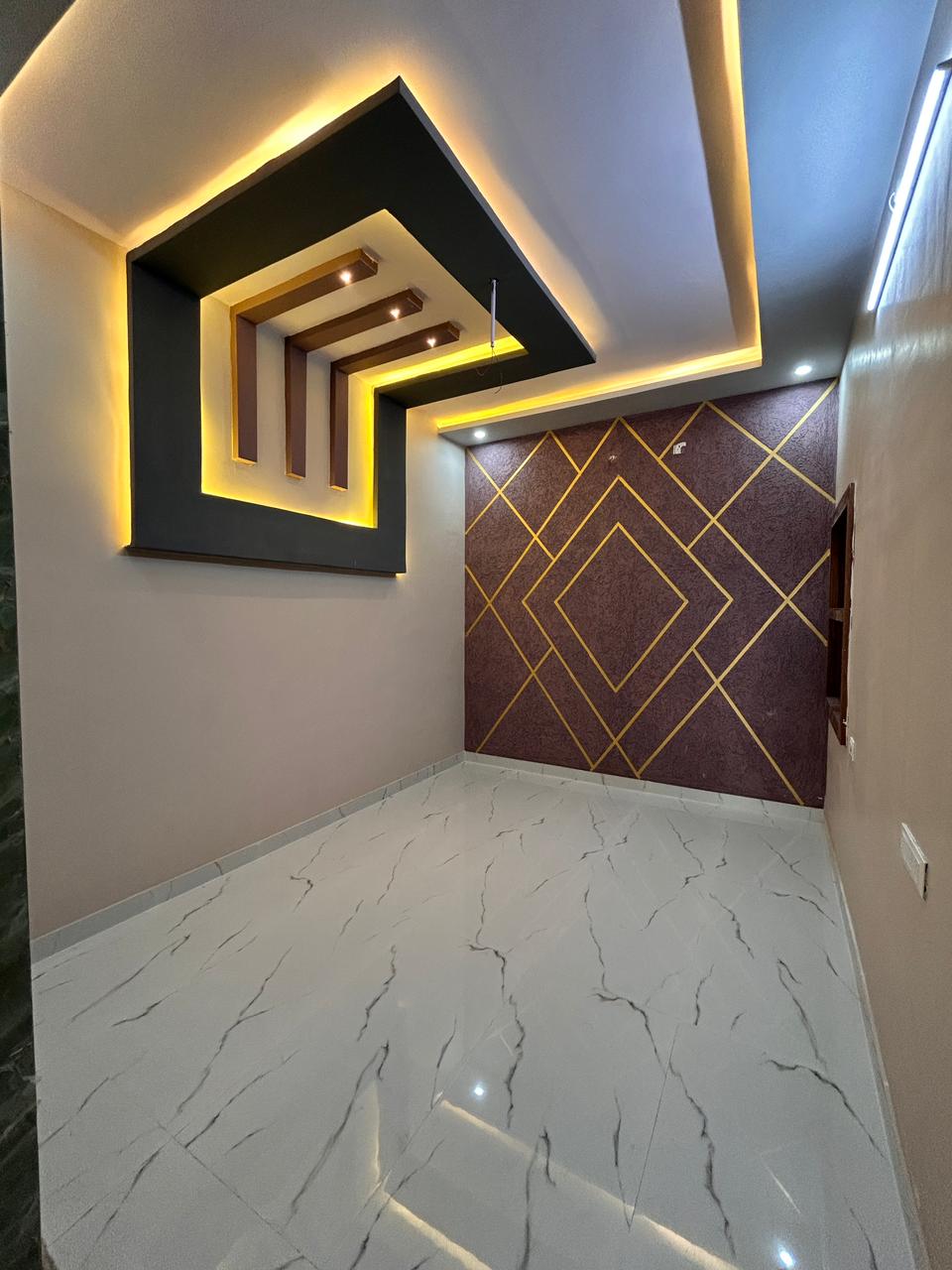 Independent House photo 3