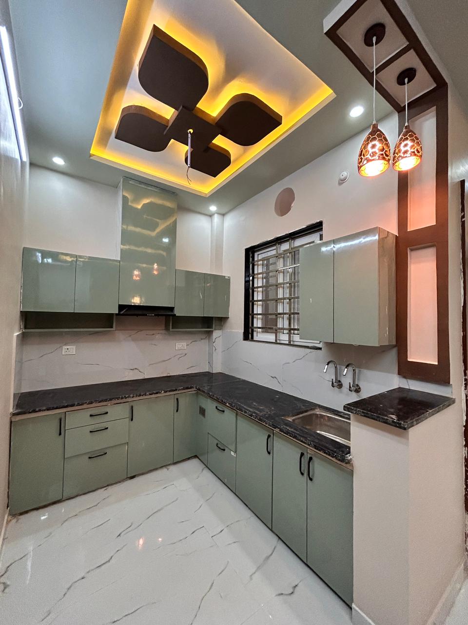 Independent House photo 5