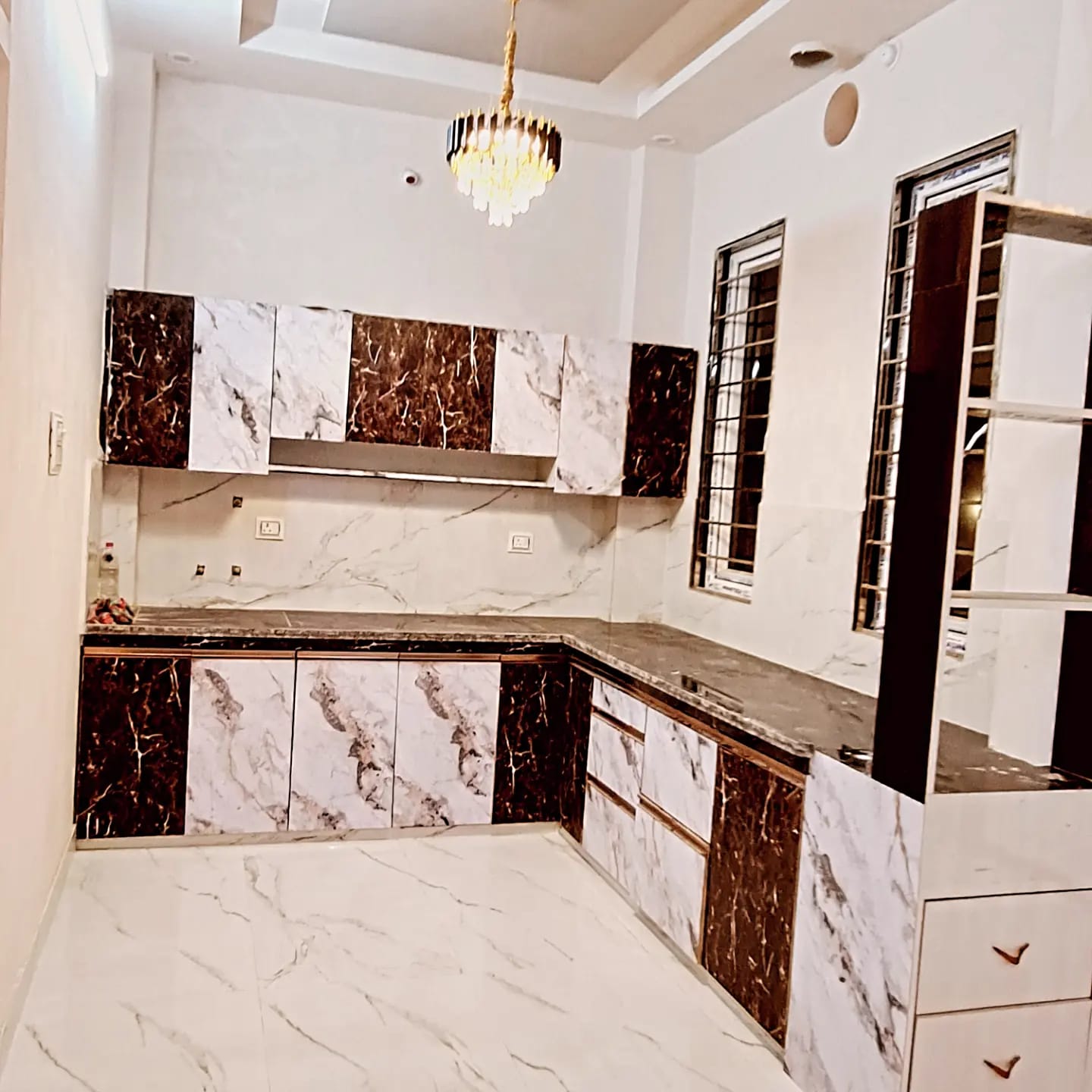 Commercial Property photo 5